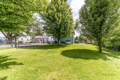 18226 W Big Oaks Road, Grayslake, IL 60030 - Photo 21