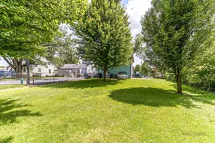 18226 W Big Oaks Rd, Grayslake, IL 60030 - Photo 21