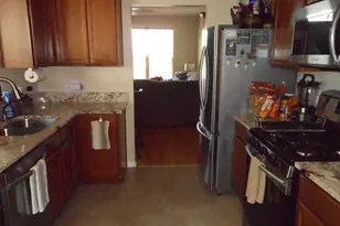 902 Summit Creek Dr, Shorewood, IL 60404 - Photo 7
