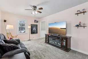 11471 W Leland Ave, Beach Park, IL 60099 - Photo 9
