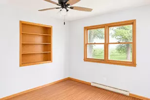 308 W Logan St, Forreston, IL 61030 - Photo 7