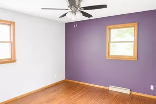 308 W Logan St, Forreston, IL 61030 - Photo 9