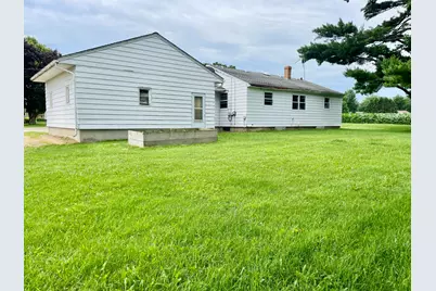 308 W Logan Street, Forreston, IL 61030 - Photo 15