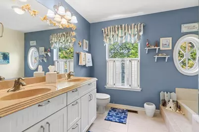 4062 N Newport Lane, Arlington Heights, IL 60004 - Photo 15