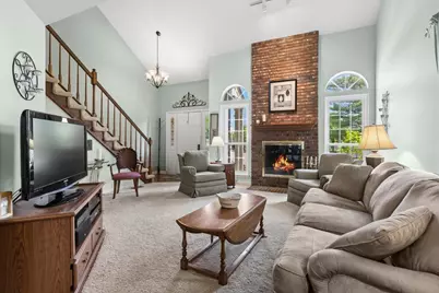 4062 N Newport Lane, Arlington Heights, IL 60004 - Photo 5
