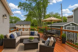 110 Oakwood Ln, Bartlett, IL 60103 - Photo 27