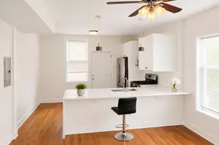 1439 E 66th Pl, Chicago, IL 60637 - Photo 7
