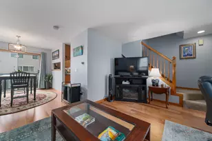 1123 Manchester Cir, Grayslake, IL 60030 - Photo 7