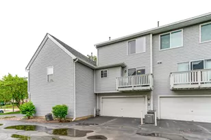 1123 Manchester Cir, Grayslake, IL 60030 - Photo 19