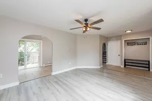 10081 W Pickford Ave, Beach Park, IL 60099 - Photo 5