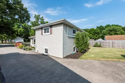 10081 W Pickford Avenue, Beach Park, IL 60099 - Photo 23