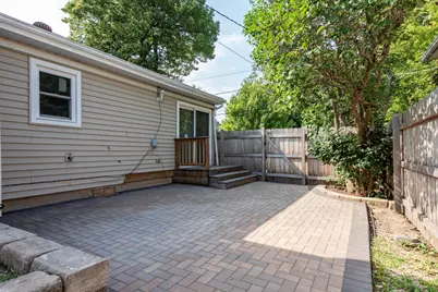 10081 W Pickford Avenue, Beach Park, IL 60099 - Photo 29