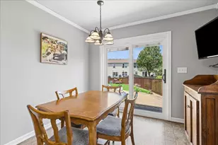 1950 Diamond Head Trail, Pingree Grove, IL 60140 - Photo 9