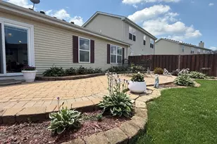 1950 Diamond Head Trail, Pingree Grove, IL 60140 - Photo 19
