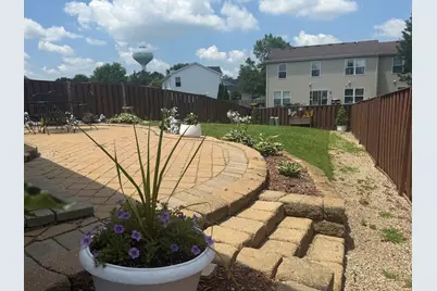 1950 Diamond Head Trail, Pingree Grove, IL 60140 - Photo 17