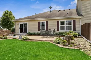 1950 Diamond Head Trail, Pingree Grove, IL 60140 - Photo 21