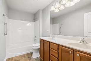 1950 Diamond Head Trail, Pingree Grove, IL 60140 - Photo 11