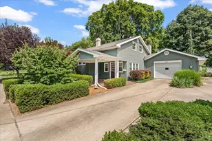 510 W William St, Monticello, IL 61856 - Photo 45