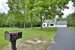 18878 Ridge Ln, Marengo, IL 60152 - Photo 3