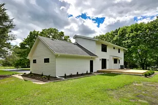18878 Ridge Ln, Marengo, IL 60152 - Photo 7