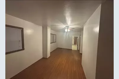 13515 S Baltimore Avenue, Chicago, IL 60633 - Photo 3