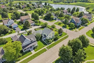1501 Amos Bennett St, Grayslake, IL 60030 - Photo 35