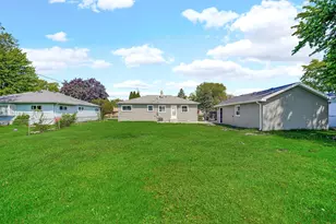 6409 W 85th Pl, Burbank, IL 60459 - Photo 17