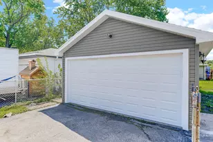 6409 W 85th Pl, Burbank, IL 60459 - Photo 15