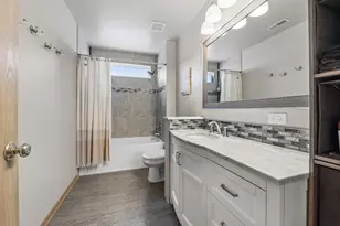 3661 Chadwick Ln, Lake in the Hills, IL 60156 - Photo 19