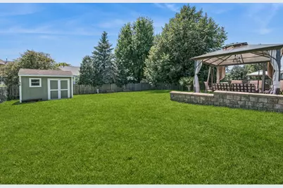 3661 Chadwick Lane, Lake in the Hills, IL 60156 - Photo 21