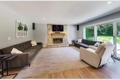1 Birch Lakes Drive, Hawthorn Woods, IL 60047 - Photo 17