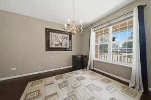 321 Claridge Cir, Bolingbrook, IL 60440 - Photo 5