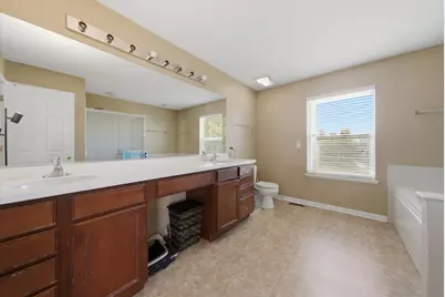 321 Claridge Circle, Bolingbrook, IL 60440 - Photo 21