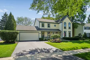 2027 Richton Dr, Wheaton, IL 60189 - Photo 1