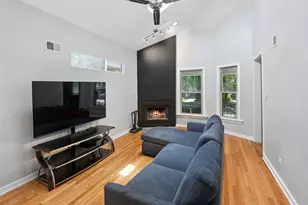 4312 W Wrightwood Ave, Chicago, IL 60639 - Photo 5