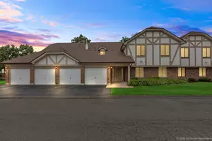 9155 Sutton Ct, Orland Park, IL 60462 - Photo 1