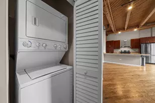 1040 W Adams St, Chicago, IL 60607 - Photo 17