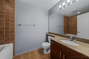 1040 W Adams St, Chicago, IL 60607 - Photo 15