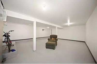 7931 S East End Avenue, Chicago, IL 60617 - Photo 23