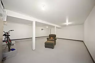 7931 S East End Ave, Chicago, IL 60617 - Photo 23