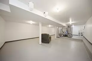 7931 S East End Ave, Chicago, IL 60617 - Photo 21