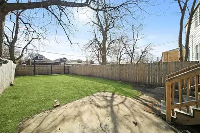 7931 S East End Avenue, Chicago, IL 60617 - Photo 25