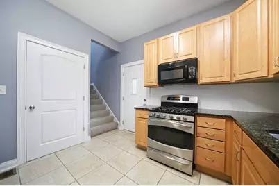 7931 S East End Avenue, Chicago, IL 60617 - Photo 13
