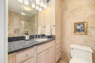 100 E Walton St, Chicago, IL 60611 - Photo 17