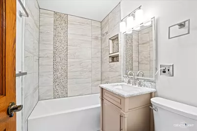 176 Boulder Hill Pass, Montgomery, IL 60538 - Photo 7