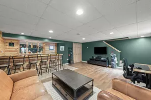 855 Peoria Ct, Carol Stream, IL 60188 - Photo 21