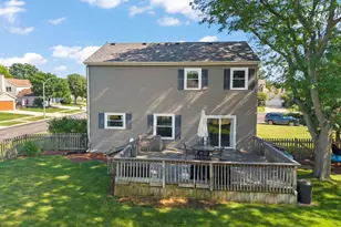 855 Peoria Ct, Carol Stream, IL 60188 - Photo 29