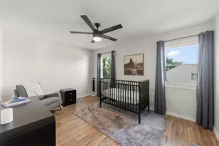 855 Peoria Ct, Carol Stream, IL 60188 - Photo 19