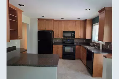 7618 Catalpa Drive, Wonder Lake, IL 60097 - Photo 5