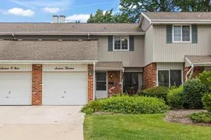 1613 Groton Ct, Wheaton, IL 60189 - Photo 1